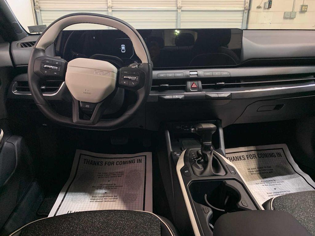 new 2025 Kia K4 car, priced at $27,294