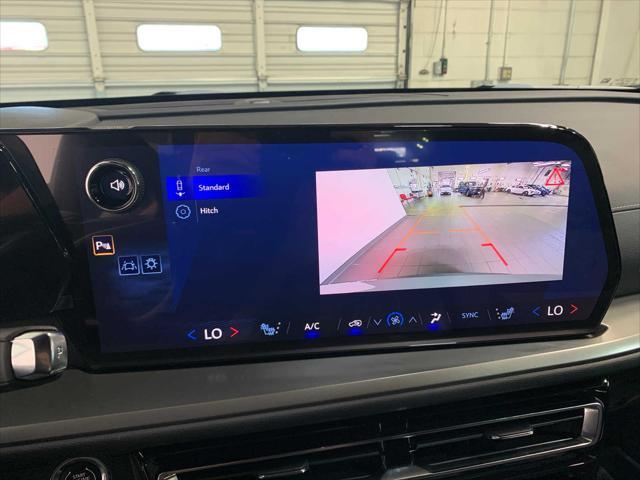 new 2025 Chevrolet Traverse car, priced at $45,859