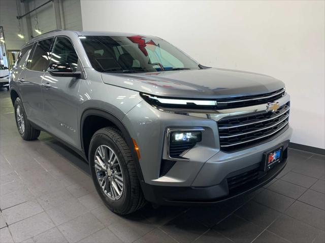 new 2025 Chevrolet Traverse car, priced at $45,859