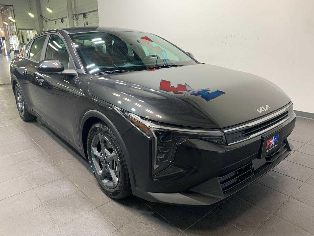 new 2025 Kia K4 car, priced at $23,928