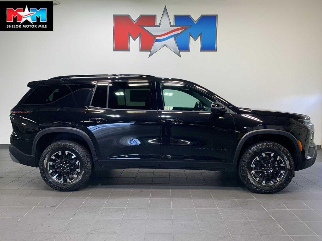 new 2026 Chevrolet Traverse car, priced at $52,445