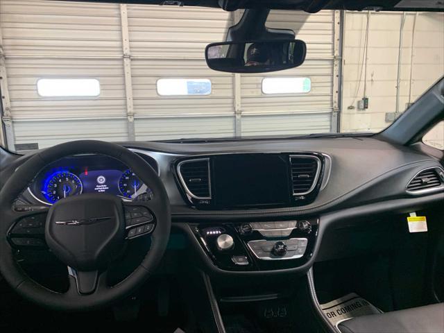 new 2025 Chrysler Pacifica car, priced at $50,060