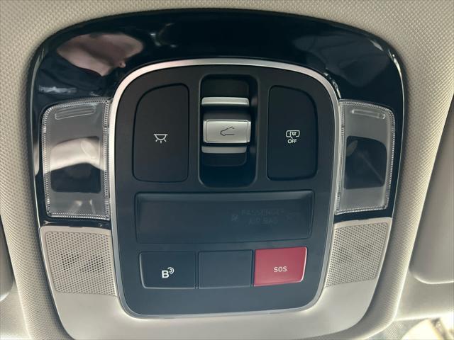 new 2025 Hyundai TUCSON Hybrid car, priced at $38,830