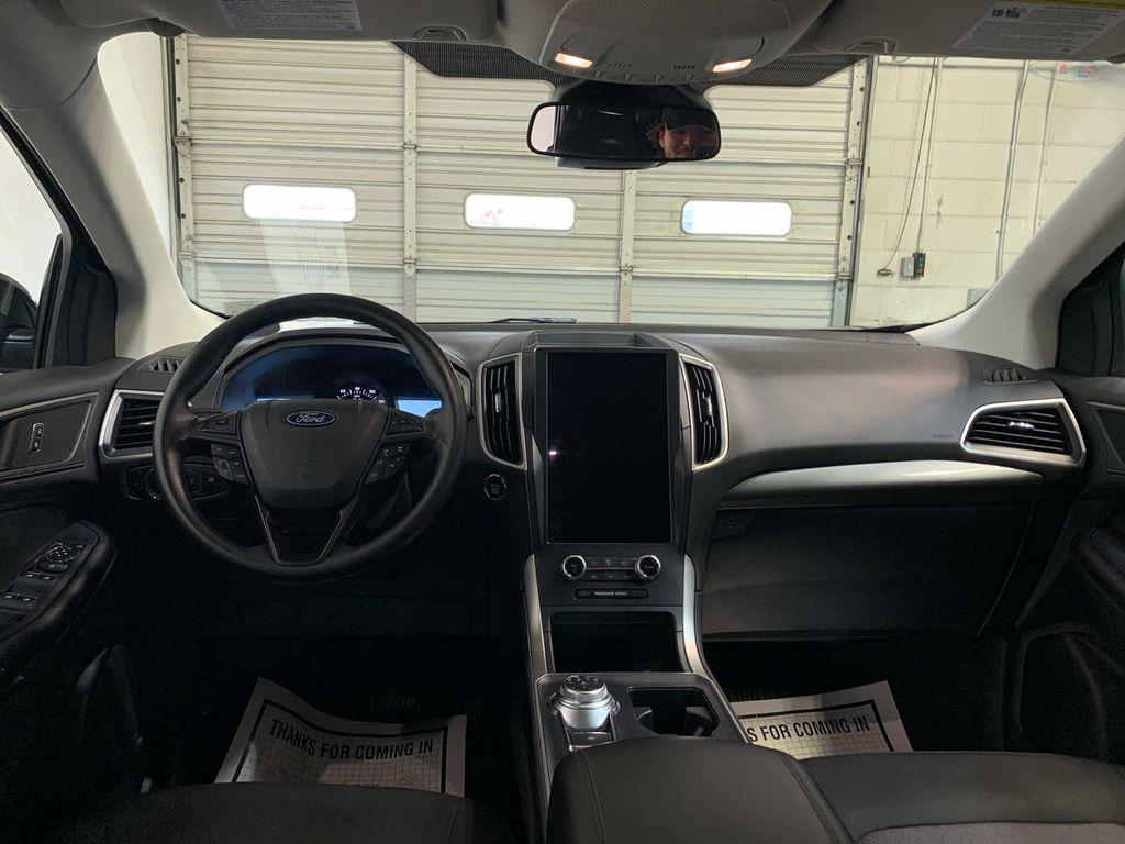 used 2024 Ford Edge car, priced at $30,987