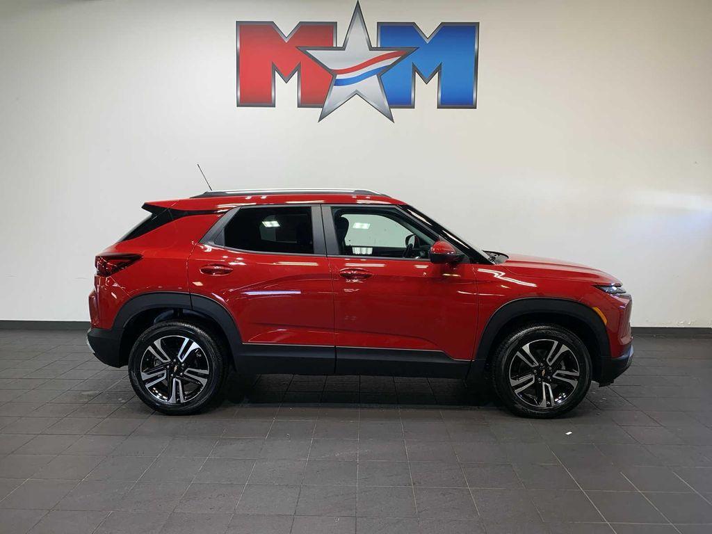 new 2026 Chevrolet TrailBlazer car, priced at $29,698