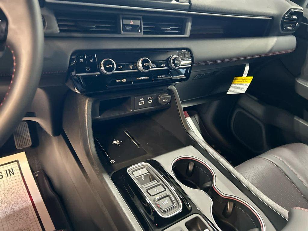 new 2025 Honda Pilot car, priced at $54,997