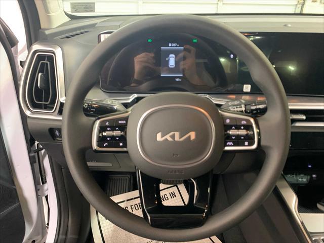 new 2025 Kia Sorento car, priced at $34,125