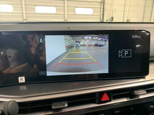 new 2025 Kia Sorento car, priced at $34,125