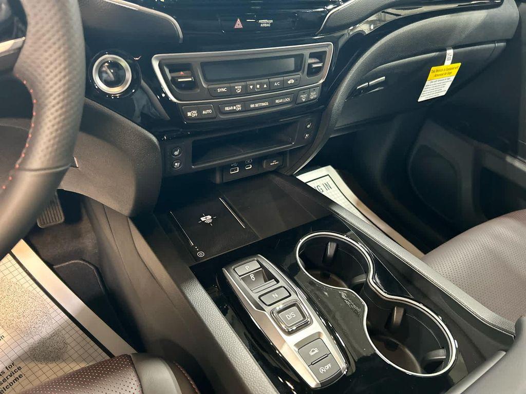 new 2025 Honda Ridgeline car, priced at $44,993