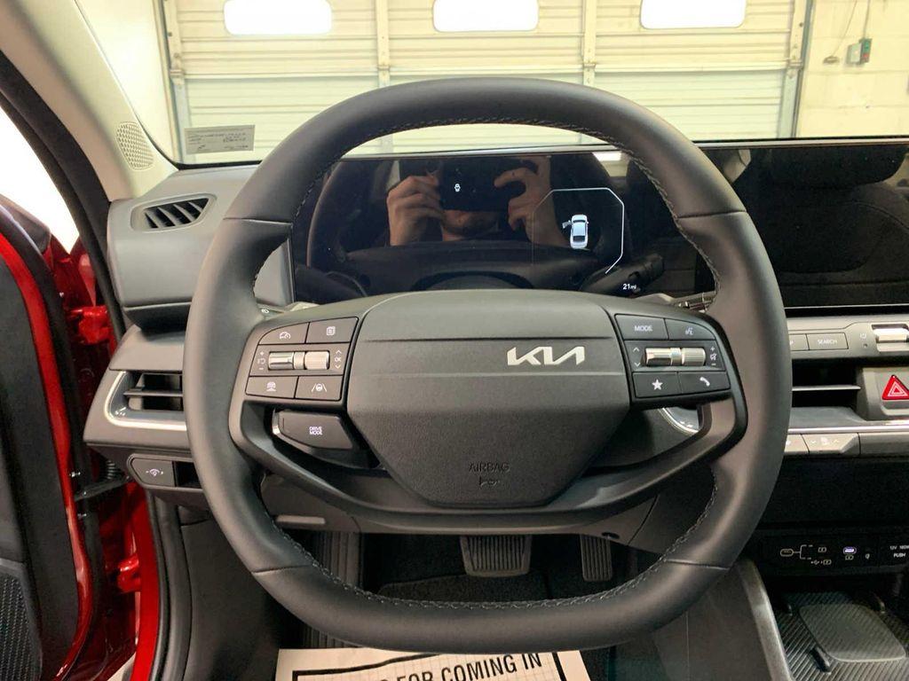 new 2025 Kia K4 car, priced at $23,999