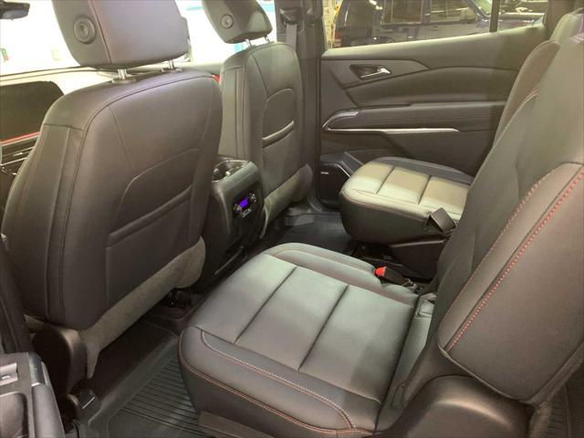 used 2024 Chevrolet Traverse car, priced at $49,789