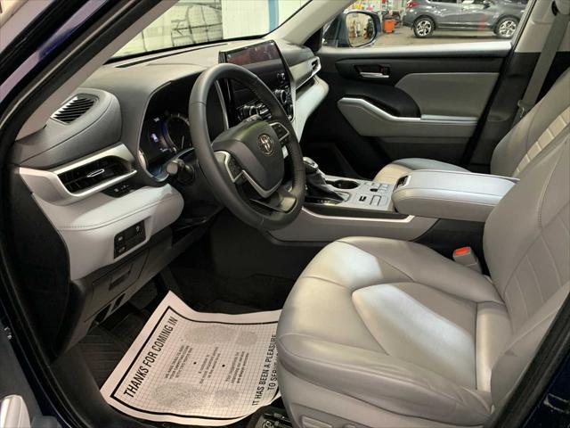 used 2023 Toyota Highlander car, priced at $44,489