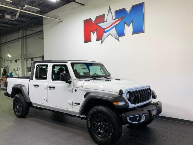 new 2024 Jeep Gladiator car, priced at $43,198