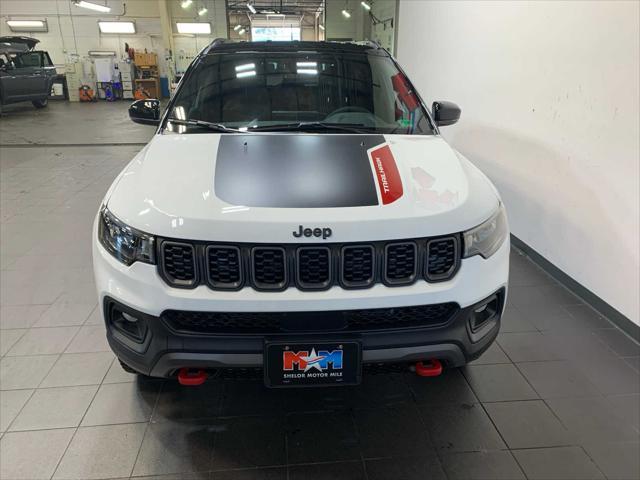 new 2025 Jeep Compass car, priced at $36,165