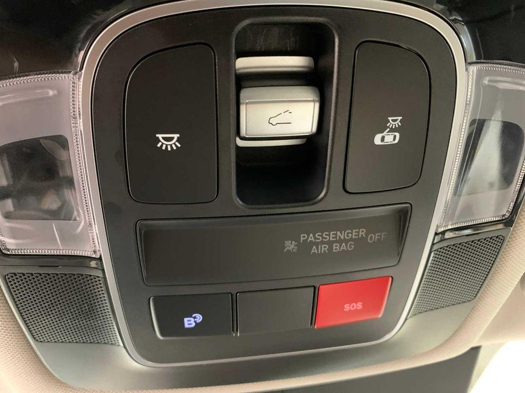 used 2024 Hyundai Sonata Hybrid car, priced at $32,989