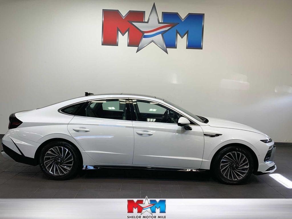 used 2024 Hyundai Sonata Hybrid car, priced at $32,989