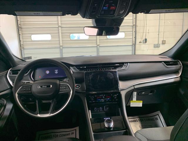 new 2025 Jeep Grand Cherokee car, priced at $43,415