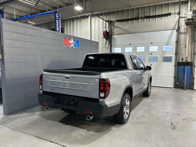 new 2025 Honda Ridgeline car, priced at $43,988