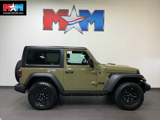 new 2025 Jeep Wrangler car, priced at $37,917