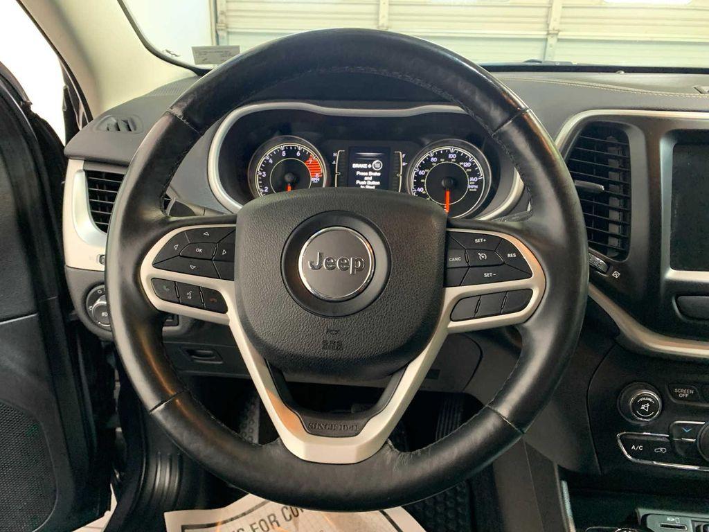 used 2018 Jeep Cherokee car, priced at $21,989