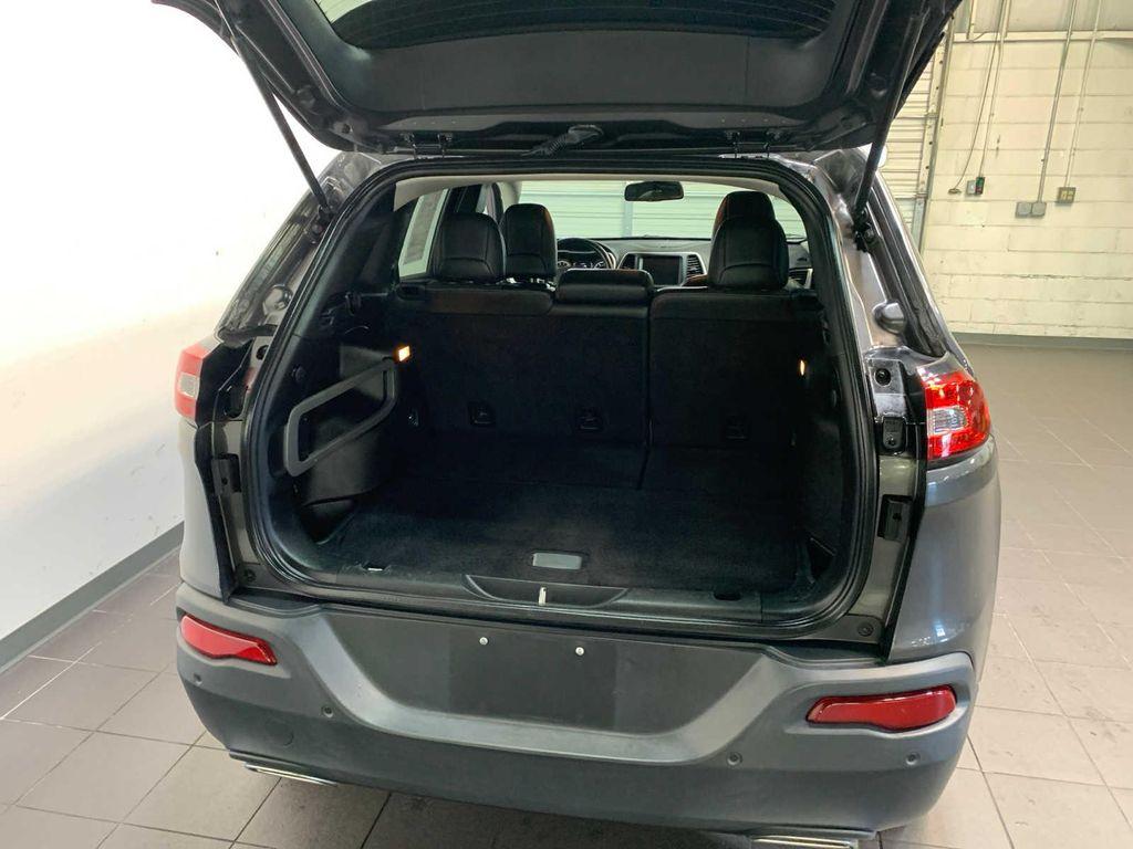 used 2018 Jeep Cherokee car, priced at $21,989