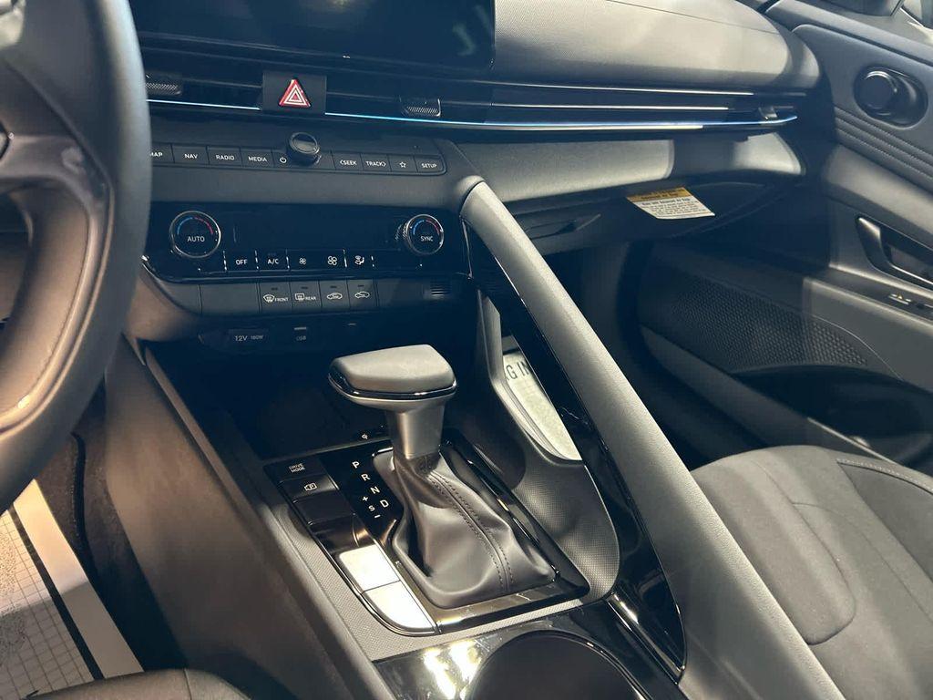 new 2026 Hyundai ELANTRA HEV car, priced at $29,295