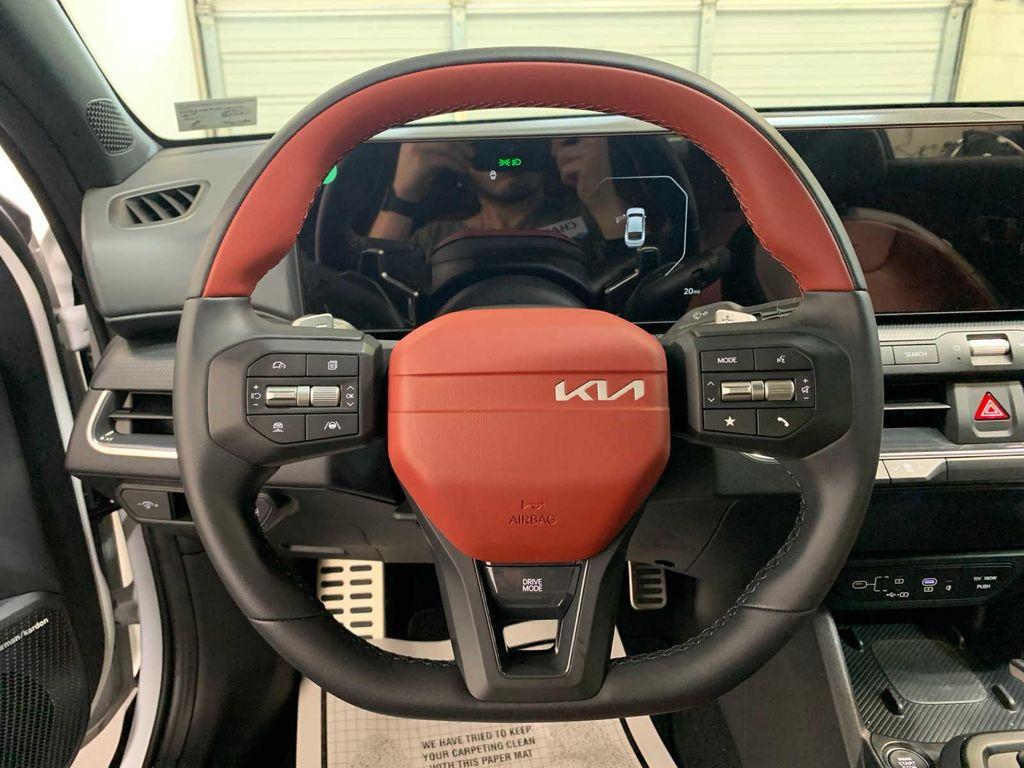 new 2025 Kia K4 car, priced at $29,129