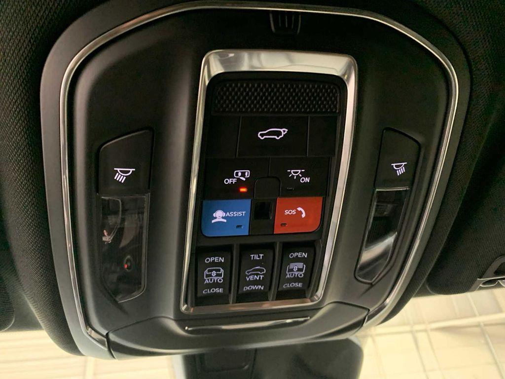 new 2025 Jeep Grand Cherokee car, priced at $50,635