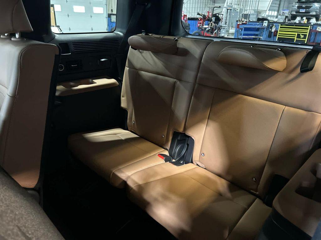 new 2025 Hyundai Santa Fe car, priced at $44,987