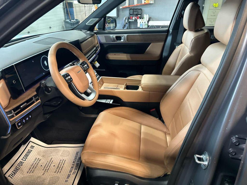 new 2025 Hyundai Santa Fe car, priced at $44,987