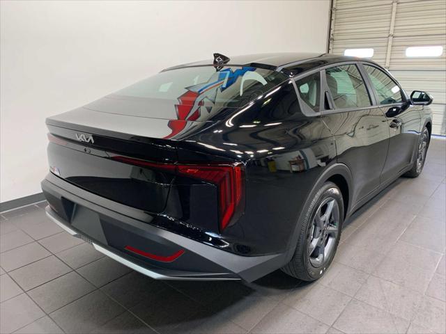 new 2025 Kia K4 car, priced at $23,928