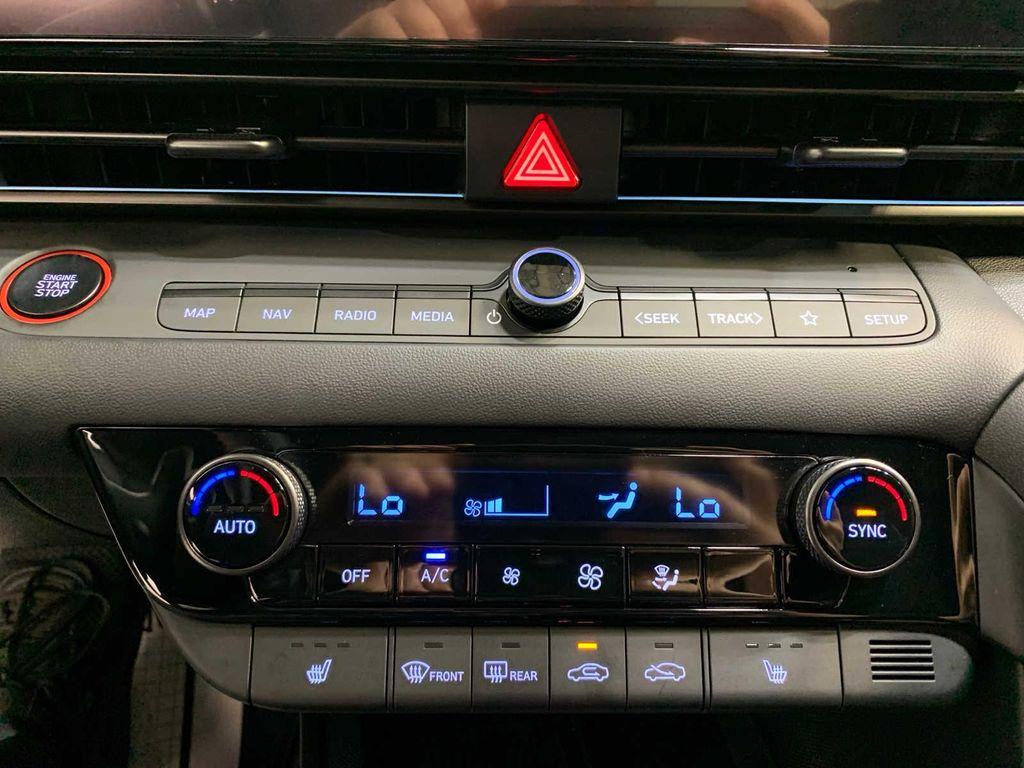 new 2025 Hyundai Elantra car, priced at $29,760