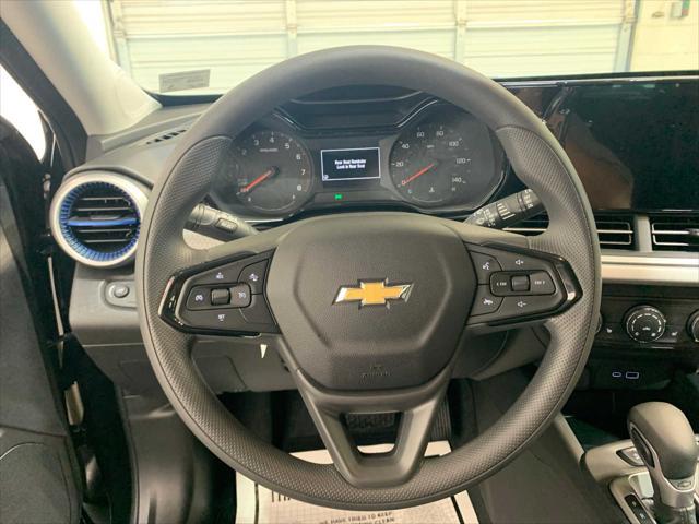 new 2025 Chevrolet Trax car, priced at $23,380