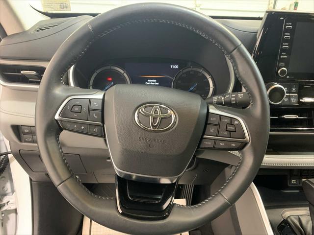 used 2021 Toyota Highlander Hybrid car, priced at $32,485