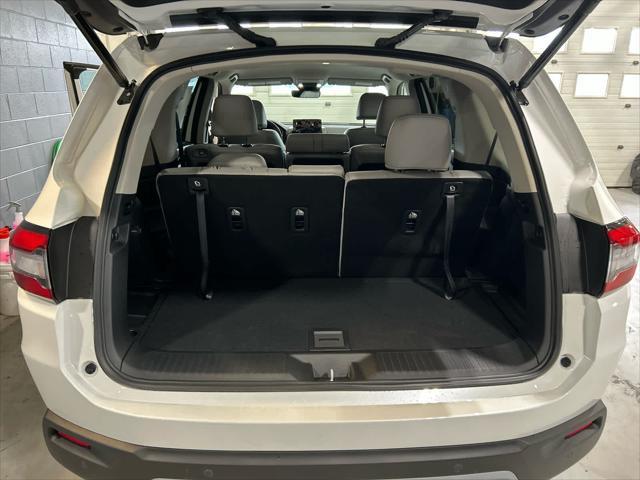 new 2025 Honda Pilot car, priced at $47,505
