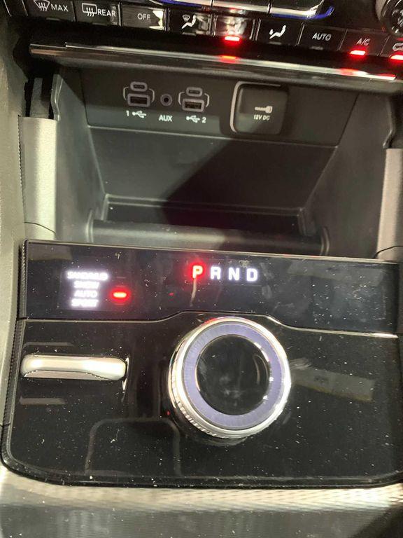 new 2025 Jeep Grand Cherokee car, priced at $50,635