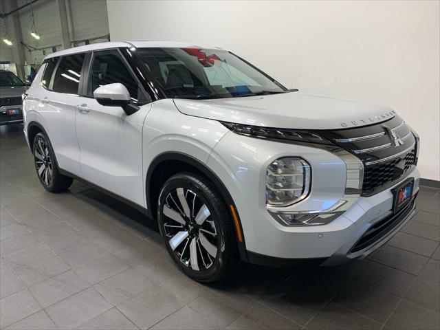 new 2025 Mitsubishi Outlander car, priced at $39,890