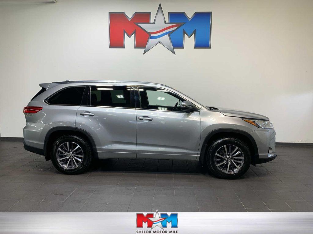 used 2017 Toyota Highlander car, priced at $22,389