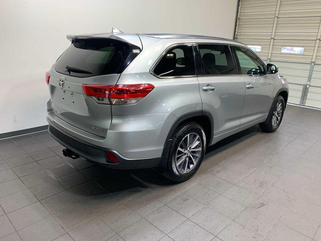 used 2017 Toyota Highlander car, priced at $22,389
