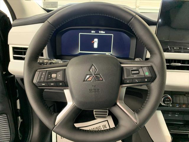 new 2025 Mitsubishi Outlander car, priced at $41,520