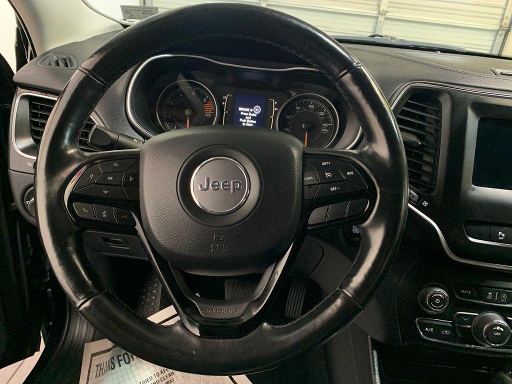 used 2020 Jeep Cherokee car, priced at $25,989