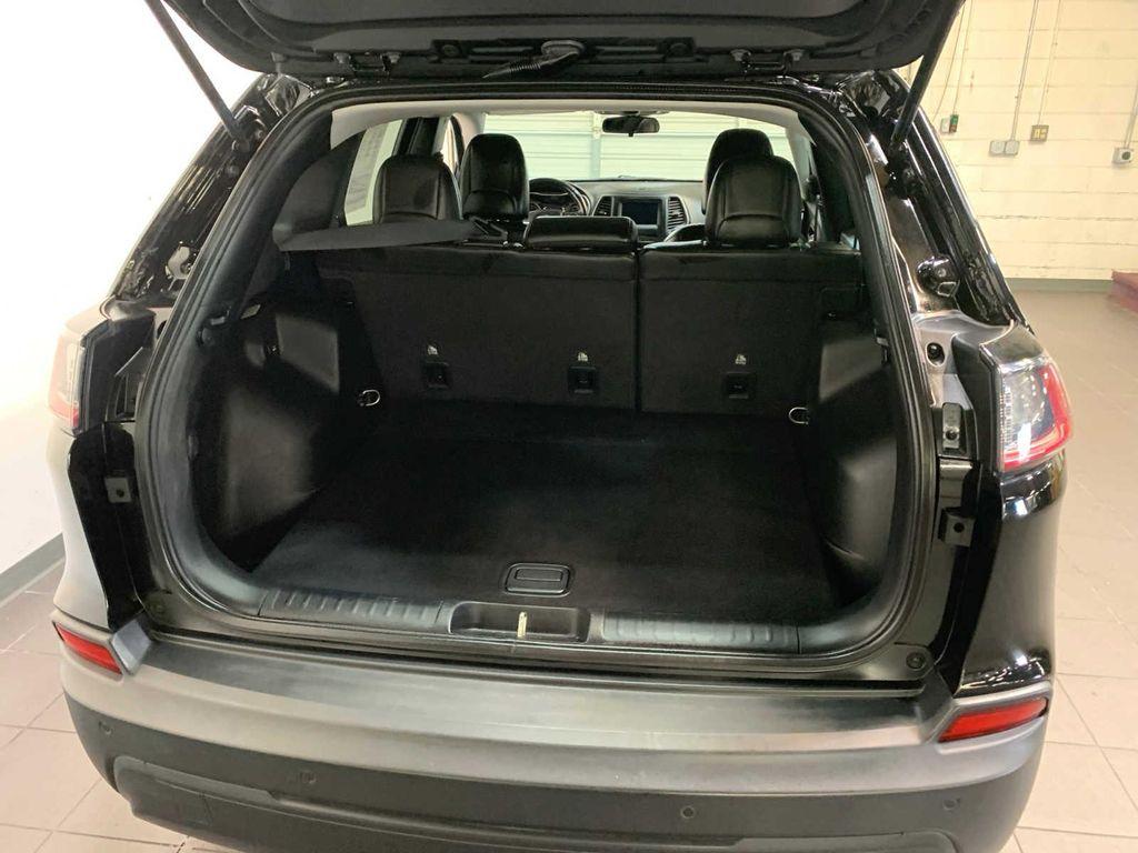 used 2020 Jeep Cherokee car, priced at $25,989