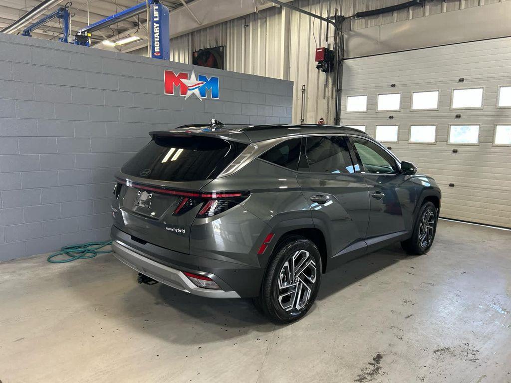 new 2025 Hyundai TUCSON Hybrid car, priced at $41,983