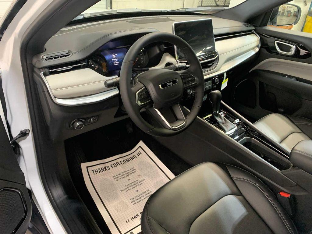 new 2026 Jeep Compass car, priced at $33,385