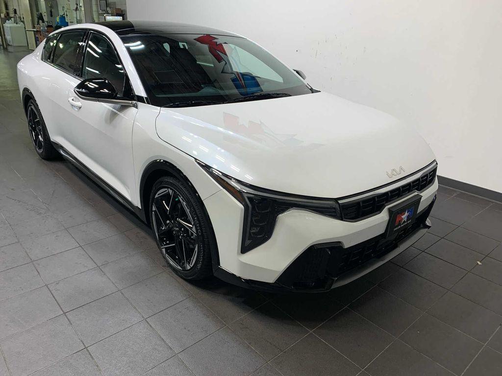 new 2025 Kia K4 car, priced at $28,689