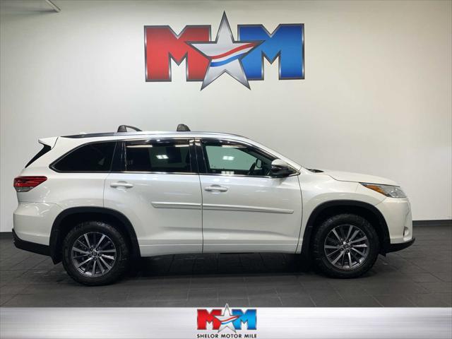 used 2018 Toyota Highlander car, priced at $30,489