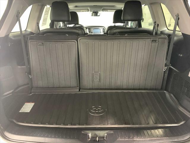 used 2018 Toyota Highlander car, priced at $30,489