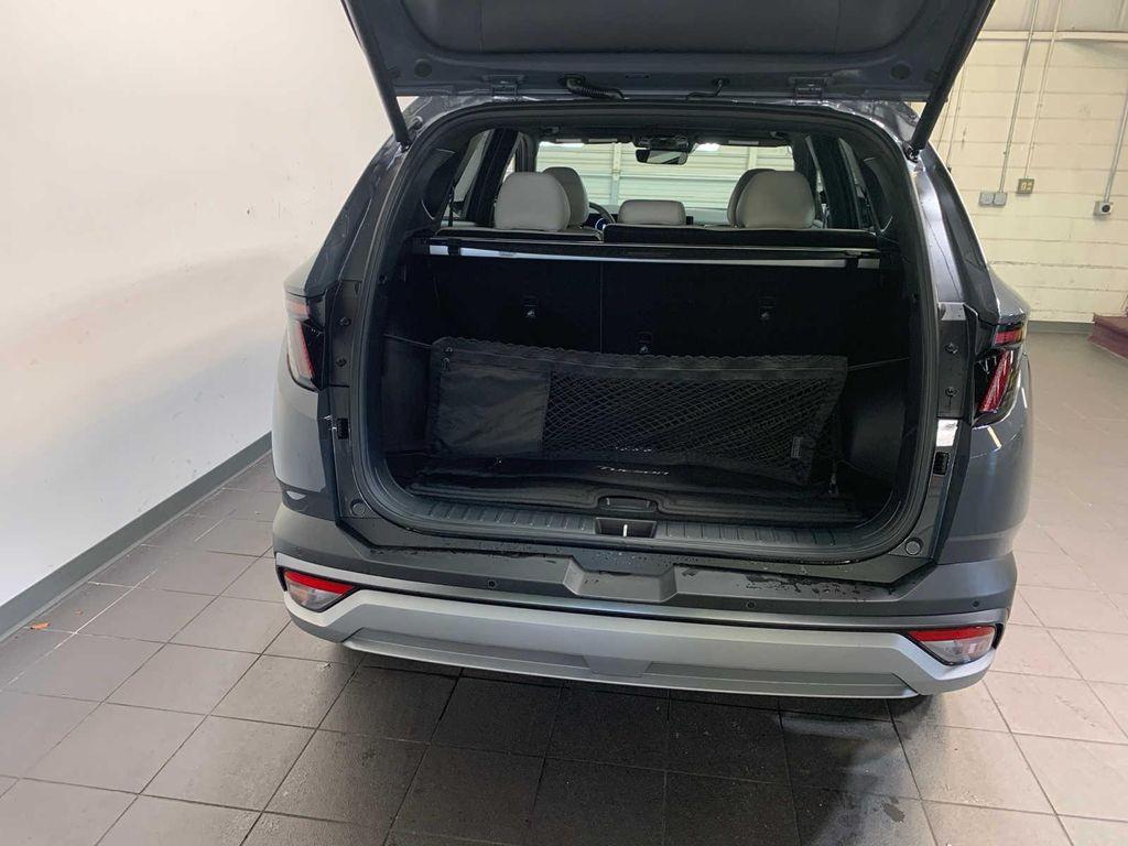 new 2026 Hyundai Tucson car, priced at $41,965