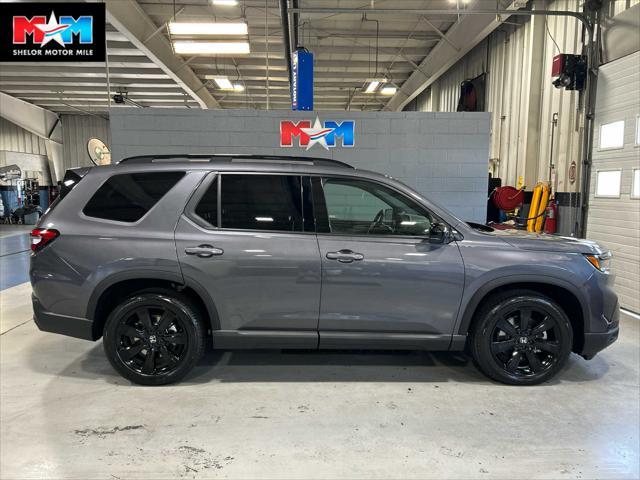 new 2025 Honda Pilot car, priced at $56,030