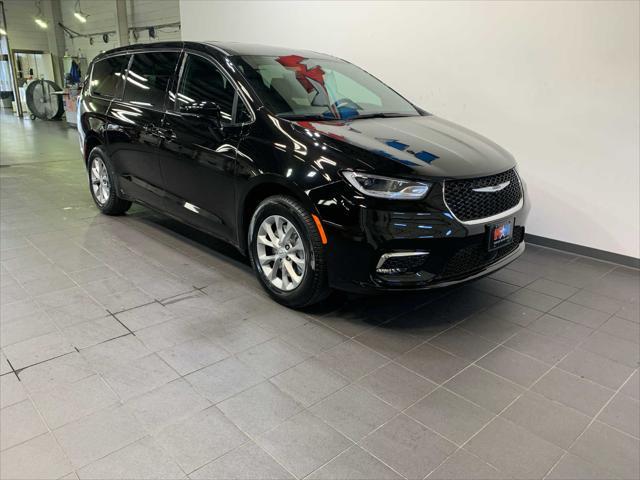 new 2025 Chrysler Pacifica car, priced at $45,940